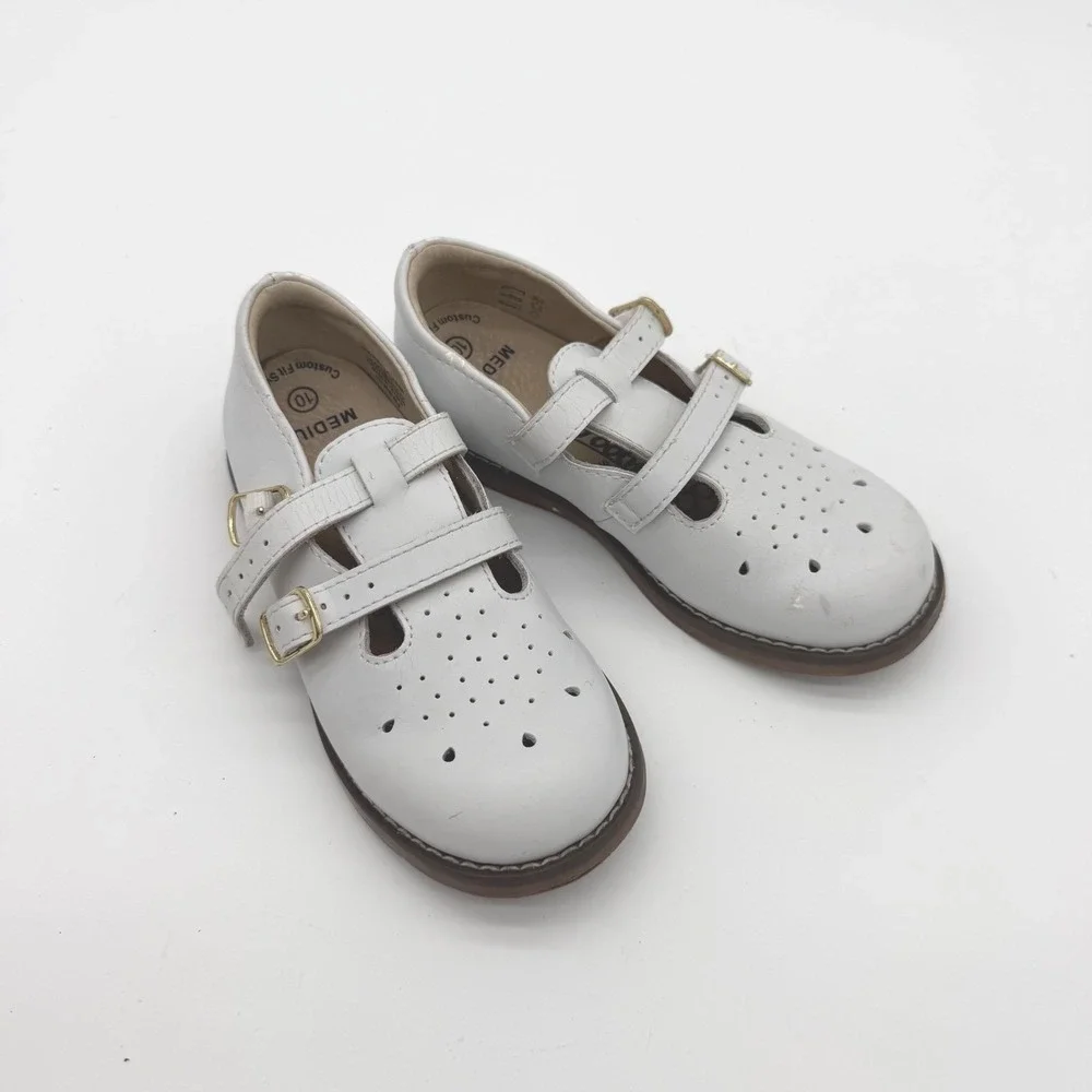 Footmates Mary Jane Kids 10 White Leather T-Strap Double Buckle Perforated Shoes
